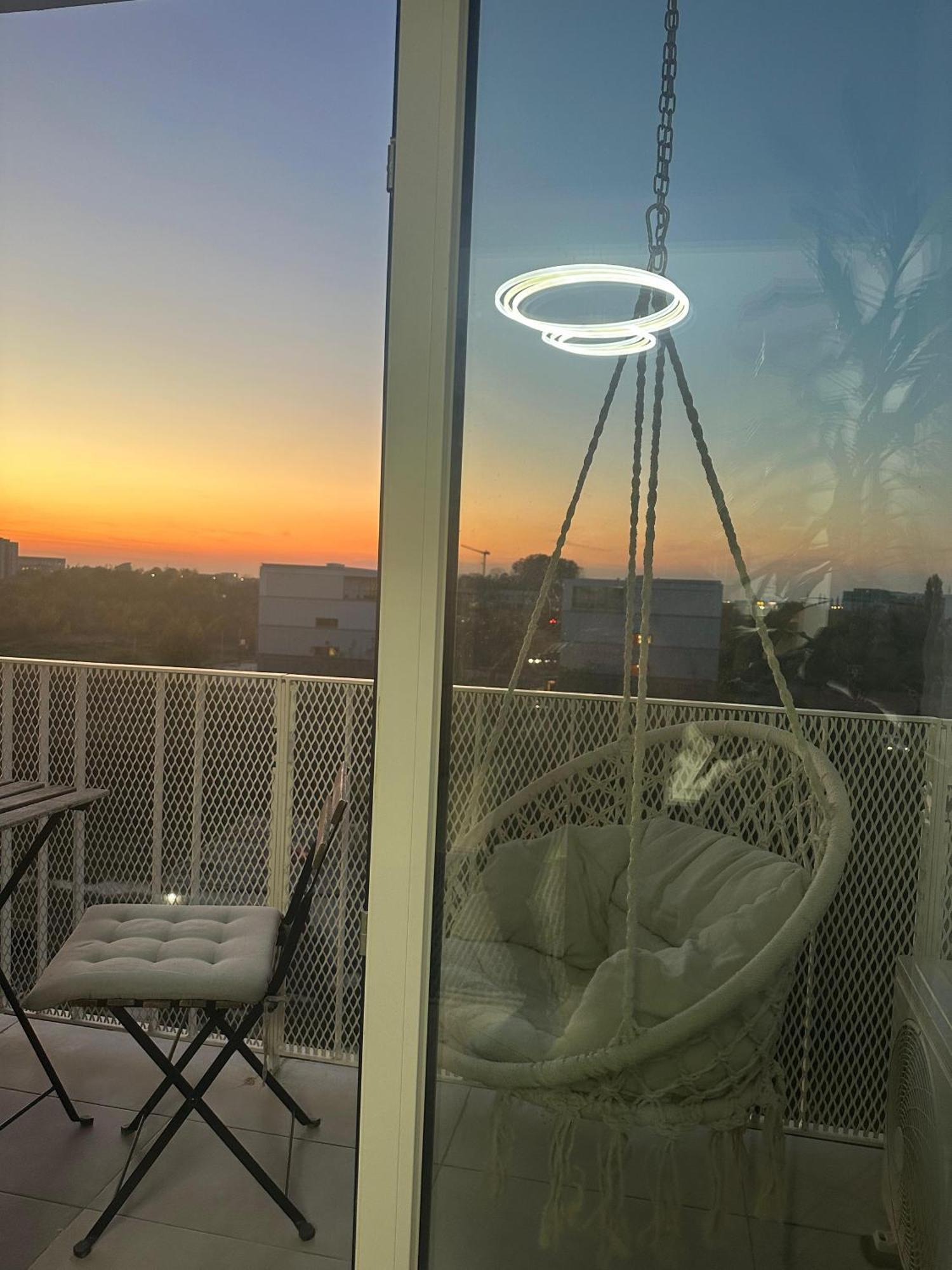 Japanese Studio With Hammock And Sunset View Timisoara Exterior photo